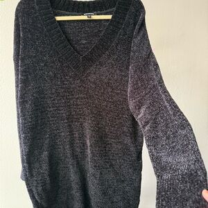 Express Charcoal Black V-Neck Sweater